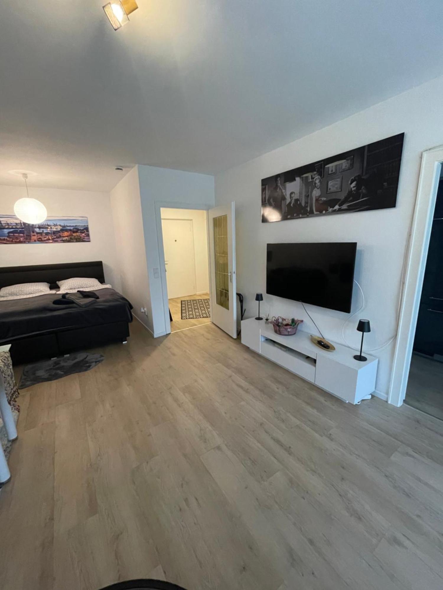 Gemuetliche, Moderne Wohnung Fuer 2-4 Personen ハンブルク エクステリア 写真
